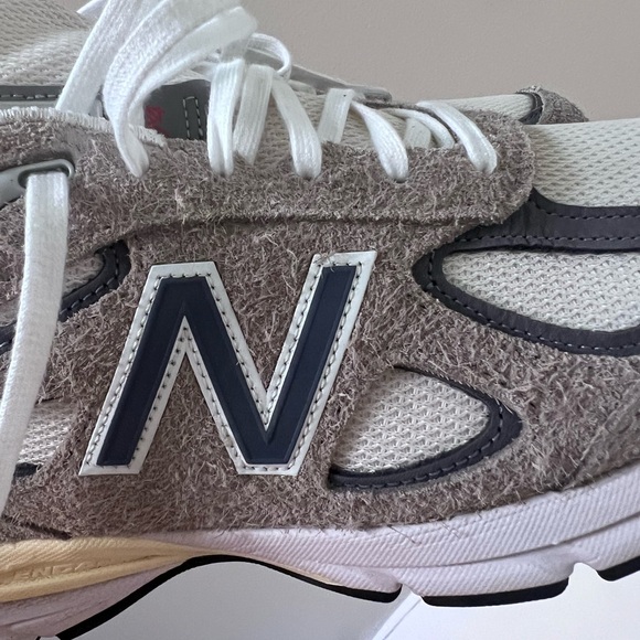 New Balance 990v4 Made in USA - Picture 9 of 16